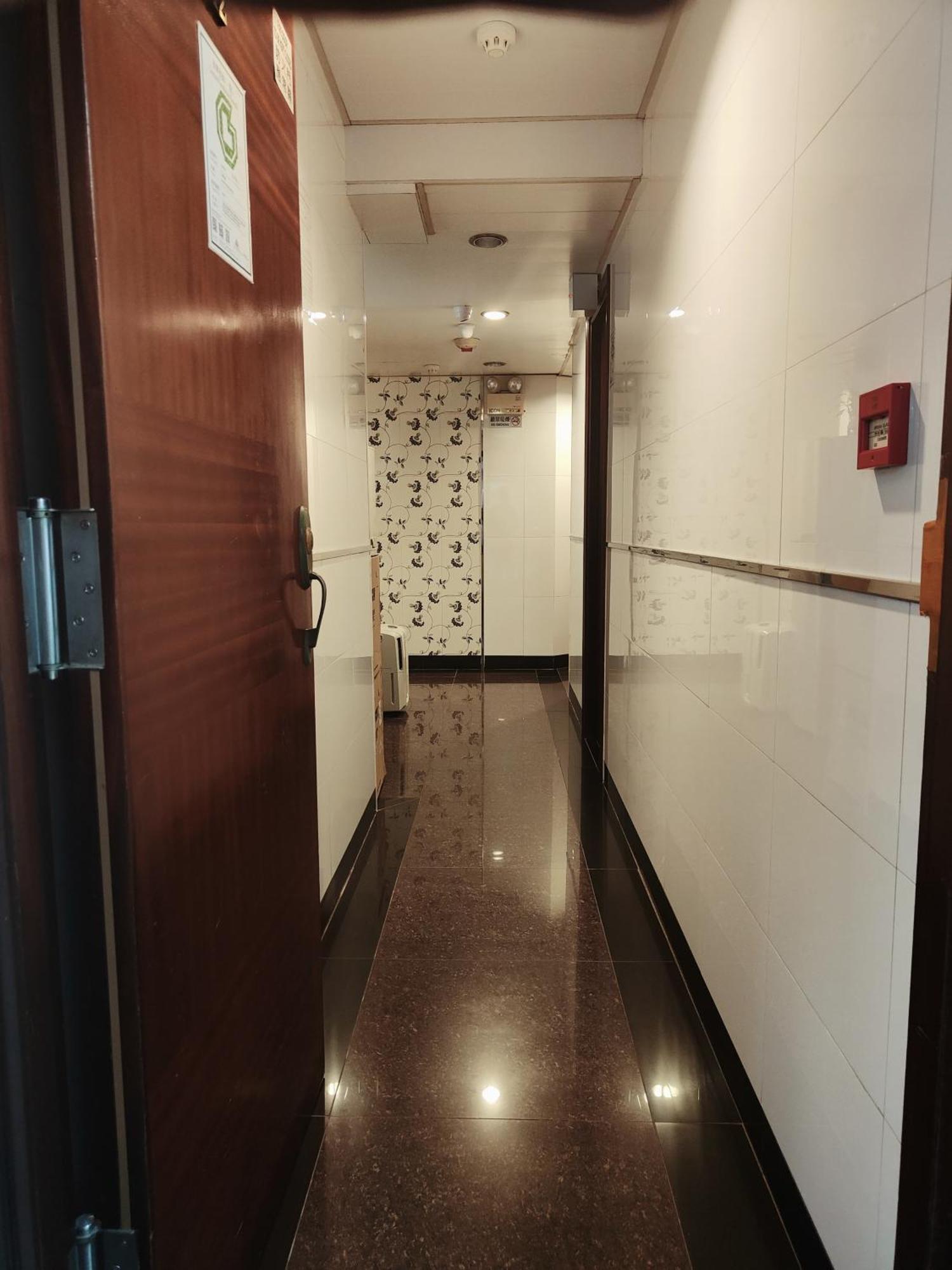 Four Seasons Hostel ฮ่องกง ภายนอก รูปภาพ